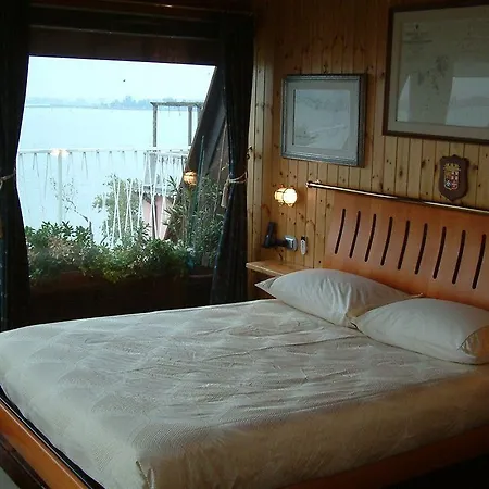 Oasis Lagoon Estate Holiday home Lido di Venezia