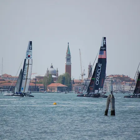 度假居 Oasis Lagoon Estate *