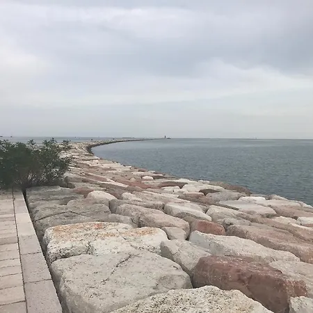 بيت للعطل Oasis Lagoon Estate