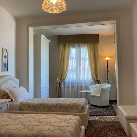 Дом отдыха Oasis Lagoon Estate