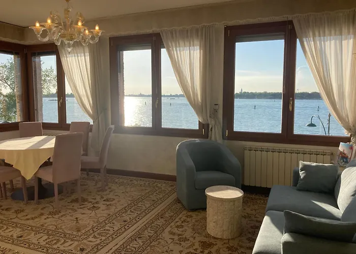 Oasis Lagoon Estate Feriehus *